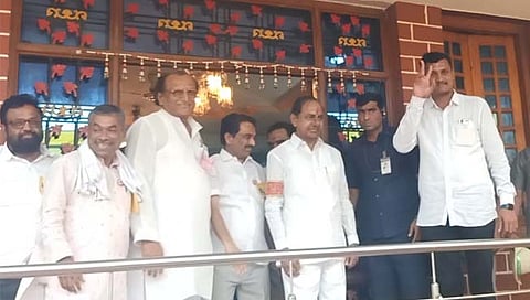 सांगली: मुख्यमंत्री के. चंद्रशेखर राव यांनी घेतली रघुनाथ पाटील यांची भेट