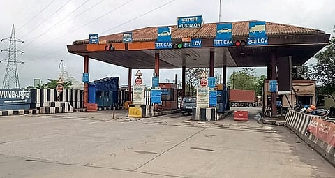 लोणावळा : एक्स्प्रेस हायवेवरील टोलधाड थांबणार कधी?