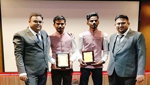 परभणी : डुघरा येथील शिंदे बंधूंचा आंतरराष्ट्रीय पुरस्काराने गौरव; पीएम कुसुम योजनेद्वारे शेतकऱ्यांना मदत