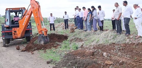 नगर : दोन तालुके जोडणारा शिवरस्ता खुला
