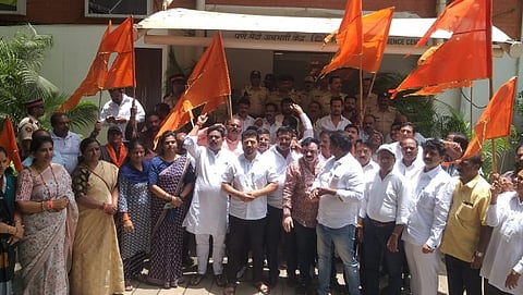 भूमिपुत्रांना न्याय मिळालाच पाहिजे; पुण्यात शिवसेनेचे आंदोलन