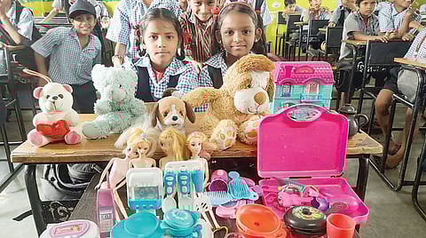 पिंपरी : मनपा शाळेतील विद्यार्थ्यांसाठी टॉय शेअरींग बँक