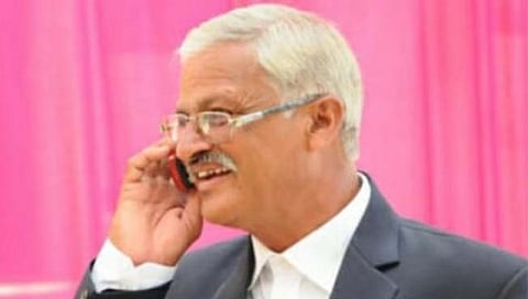 धुळे: बांधकाम विभागाच्या निष्काळजीपणाचा दुसरा बळी; बळसाणे फाट्याजवळ पोलीस पाटलाचा अपघाती मृत्यू