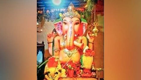 Konkan Ganeshotsav : मळगावातील ८० कुटुंबांचा एक गणपती !