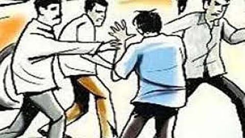 सांगली: विटा येथील व्यापाऱ्यांच्या बँकेच्या सर्वसाधारण सभेत राडा