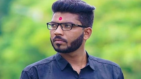 Kolhapur News: कोडोली येथे गणेश विसर्जन मिरवणुकीत सुतळी बॉम्ब उडल्याने तरुणाचा डोळा निकामी