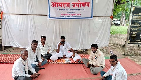 Chhatrapati Sambhajinagar News: सोनवाडी बु. येथील ग्रामसेविकाला निलंबित करण्यासाठी आमरण उपोषण