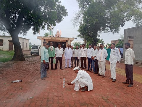 जालना : समृद्धी कारखान्याच्या भाववाढीचे शेतकऱ्यांकडून स्वागत