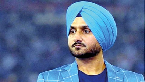 राहुल, इशानमुळे संजू सॅमसनचे संघातील स्थान हुकले : हरभजन सिंग