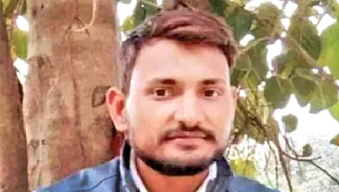 रेल्वेत महिला कॉन्स्टेबलवर अत्याचार; आरोपीचा एन्काऊंटर