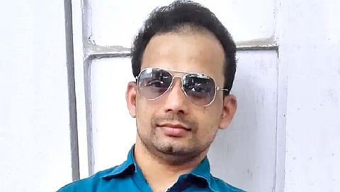 गणेशमूर्ती आणताना पाय घसरून पडल्याने एकाचा मृत्यू