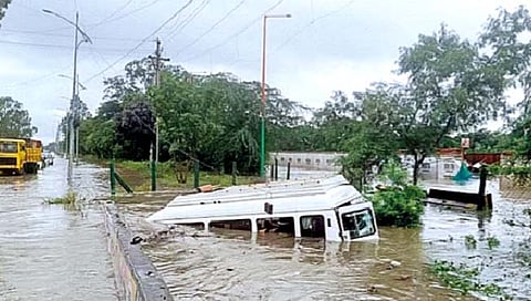 मध्य प्रदेशात पावसाचा हाहाकार
