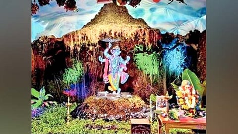 गोवा : शेवाळ, पारंब्यांनी साकारला गणपती