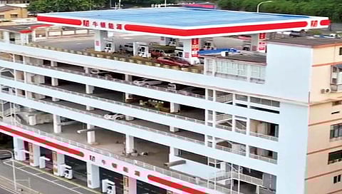 चीनमध्ये पाचव्या मजल्यावर उभारले पेट्रोल पंप!