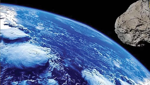पृथ्वीजवळून वेगाने गेला लघुग्रह