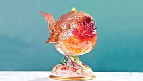 12 लाखांची चहाची किटली!