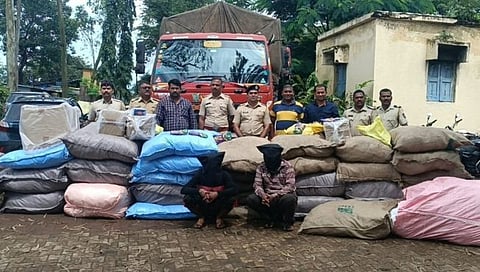 नाशिक : वणी पोलिसांची मोठी कारवाई, वाहनासह ३९ लाख ३४ हजाराचा गुटखा जप्त