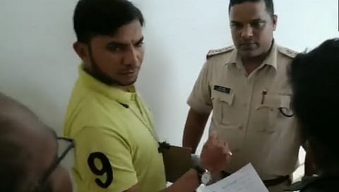 Bhogal jewellery shop theft : दिल्लीतील भोगल दरोडाप्रकरणी दोघांना अटक: १२ लाख रोकड, १८ किलो सोने जप्त