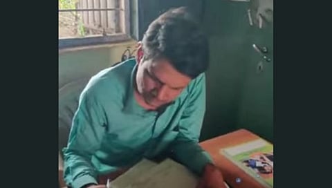 नाशिक : शिक्षकदिनी मुख्याध्यापकच झिंगाट, धागुर शाळेतील प्रकार