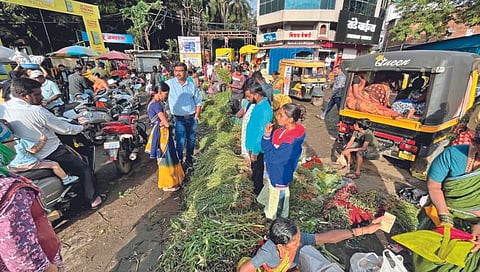 Gauri Ganpati : आज ज्येष्ठा गौरीचे आवाहन