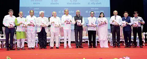 Pimpri news : साहित्य संचित हा अमृत कुंभ : ज्येष्ठ साहित्यिक, ज्ञानपीठकार दामोदर मावजो यांचे गौरवोद्गार