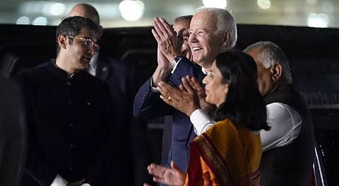 G-20 शिखर परिषदेसाठी अनेक देशांचे राष्ट्रप्रमुख भारतात येत आहेत. शुक्रवारी सायंकाळी अमेरिकेचे राष्ट्राध्यक्ष जो बायडेन हे दिल्लीत दाखल झाले.