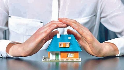 विमा : नव्याने घरउभारणी करून देणारे विमा कवच हवे