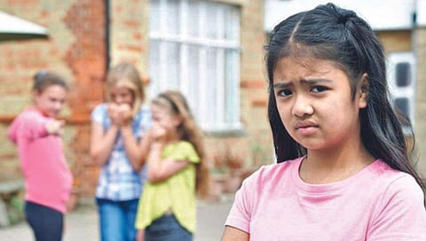 मुलांचा उद्धटपणा वाढलाय?,पालकांनी नेमकं काय करावे? जाणून घ्या सविस्तर