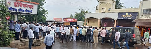 बाळासाहेब भाऊंचा राजीनामा मंजूर करू नका ; माळेगावात अजित पवारांना साकडे