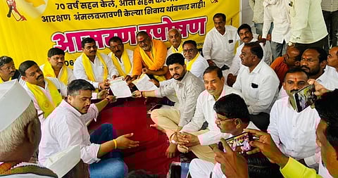 Dhangar reservation : धनगर आरक्षणाचा वटहुकुम काढावा यासाठी चौंडीत आमरण उपोषण