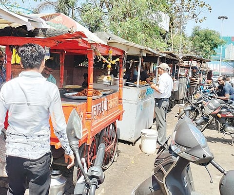 Pimpri News update : फेरीवाल्यांचे सर्वेक्षण पूर्ण; मात्र, प्रशासन ढिम्मच