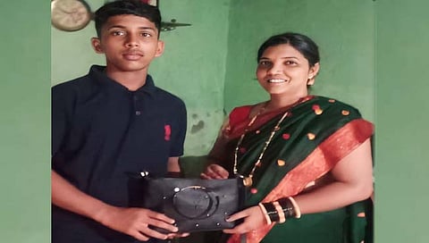 विद्यार्थ्याचा प्रामाणिकपणा