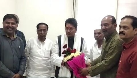 Sangli Lok Sabha : आमदार बाबर यांना मंत्रिपदाची संधी? सांगली लोकसभेबाबत शिंदे गटाची संदिग्ध भूमिका