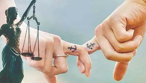 लिव्ह इन’आणि विवाह संस्था