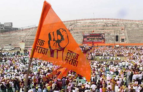 मराठा मंत्री, आमदार, खासदारांनी राजीनामे द्यावेत ; मराठा समाज आंदोलकांची संतप्त प्रतिक्रिया