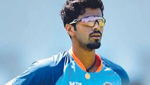 IND vs SL : वॉशिंग्टन सुंदर तातडीने कोलंबोत दाखल