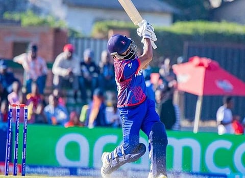 नेपाळचा अष्टपैलू खेळाडू दीपेंद्र सिंग आयरी याने अवघ्या नऊ चेंडूंमध्ये अर्धशतक पूर्ण केले.