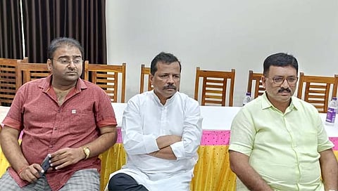 पक्षादेश आल्यास केसरकर, तेलींचा प्रचार करू : संजू परब