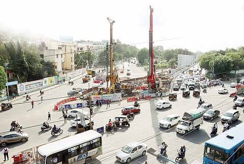 पुणे विद्यापीठ चौकात पर्यायी मार्गांची निश्चिती