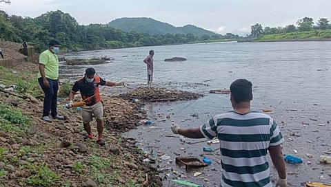 रायगड: सवाद येथे सावित्री नदीपात्रात मृतदेह आढळला