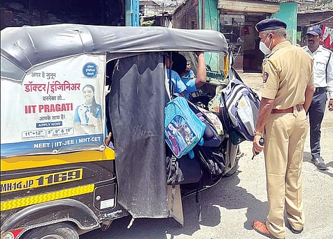 ..अन् ‘त्या’ रिक्षाचालकांवर कारवाई सुरू