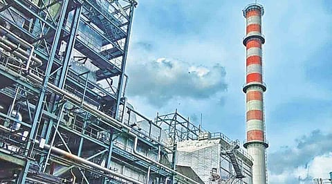 सहकारी साखर कारखान्यांना राज्य सहकारी बँकेकडून शासन हमीवर कर्ज उपलब्ध होणार