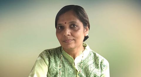 अरविंद केजरीवाल यांच्या पत्नीला दिल्ली न्यायालयाचे समन्स,जाणून घ्या काय आहे प्रकरण?