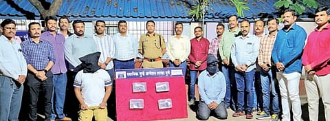 Pune news : वातुंडे येथे 4 पिस्तुले, 8 काडतुसे जप्त