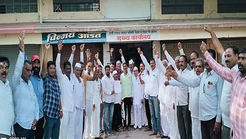 नाशिक: कांदा लिलाव बंद असल्याने शेतकऱ्यांतून तीव्र संताप