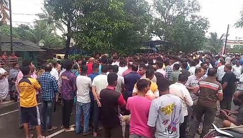 रायगड : पेझारी येथे वीज कोसळून बापलेकाचा मृत्यू