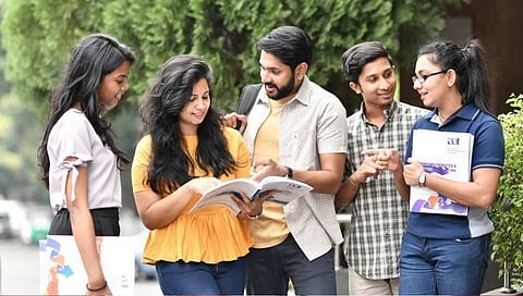 Student Insurance Scheme : विद्यार्थ्यांना २० रूपयांत १ लाखाचा विमा; जाणून घ्या काय आहे राज्य सरकारची योजना