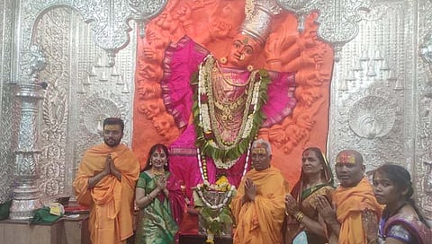 नाशिक : चौथ्या माळेदिवशी सप्तशृंगीगड भाविकांनी फुलला