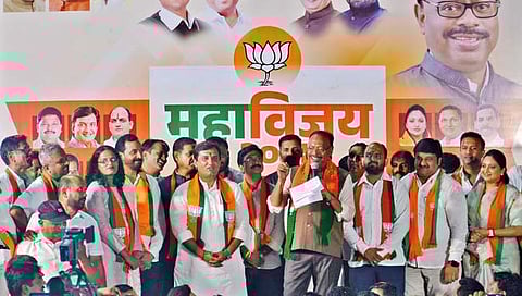 हिंमत असेल तर उद्धव ठाकरे यांनी इंडिया आघाडी सोडावी : चंद्रशेखर बावनकुळे