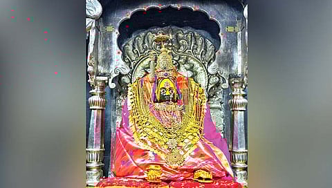 तुळजापूर : श्री तुळजाभवानी मातेचा सोन्याचा मुकुट, मंगळसूत्र गायबप्रकरणी गुन्हा नोंद